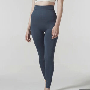 Blanqi EVERYDAY Highwaist Postpartum + Nursing Support storm Leggings XLARGE